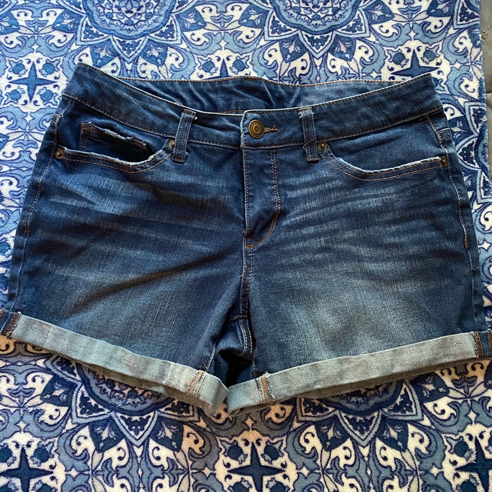 Time and True Shorts